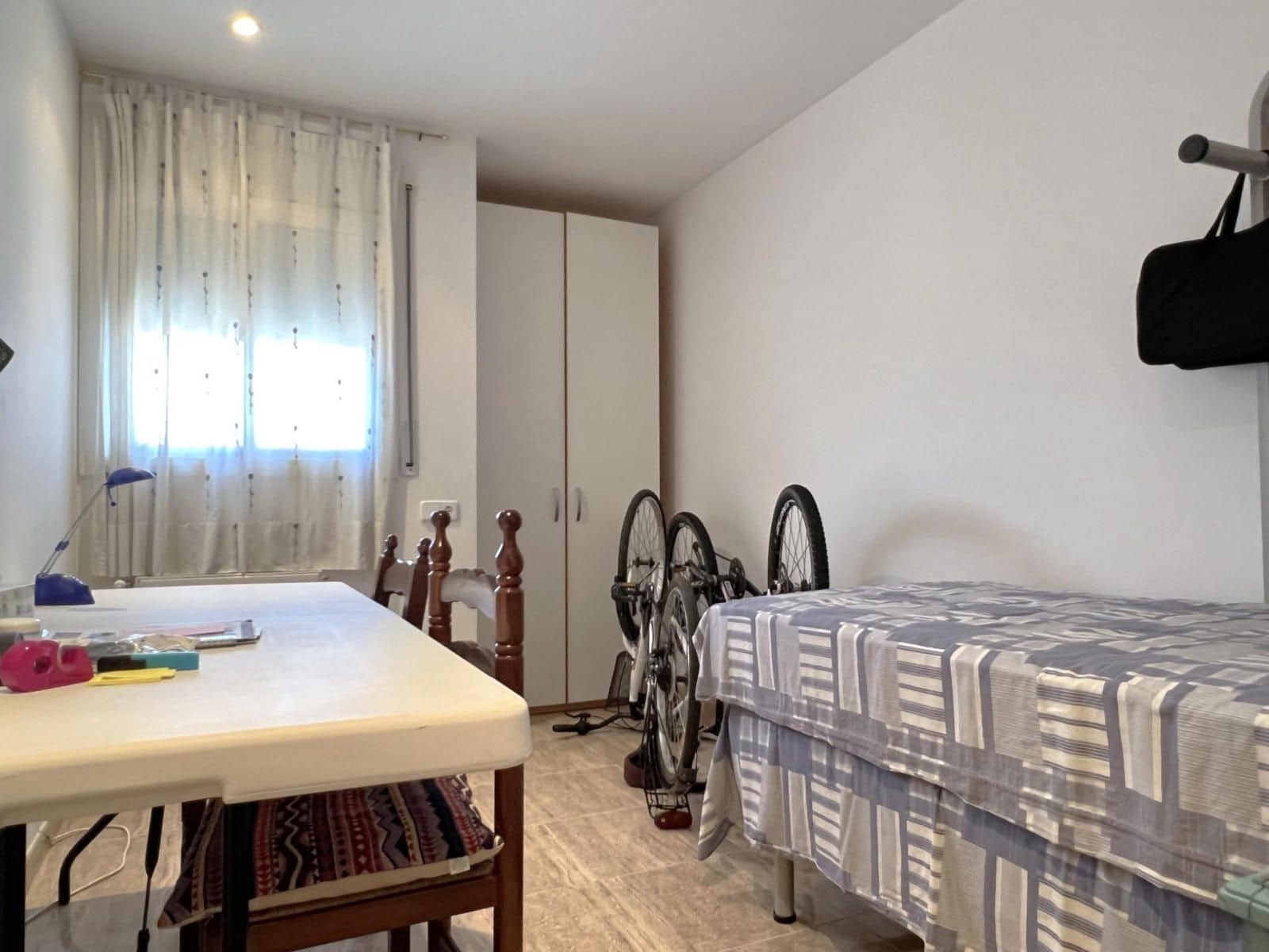 3 soveværelse Lejlighed til salg i Sant Pere Pescador med garage - € 215.000 (Ref: 9436371)