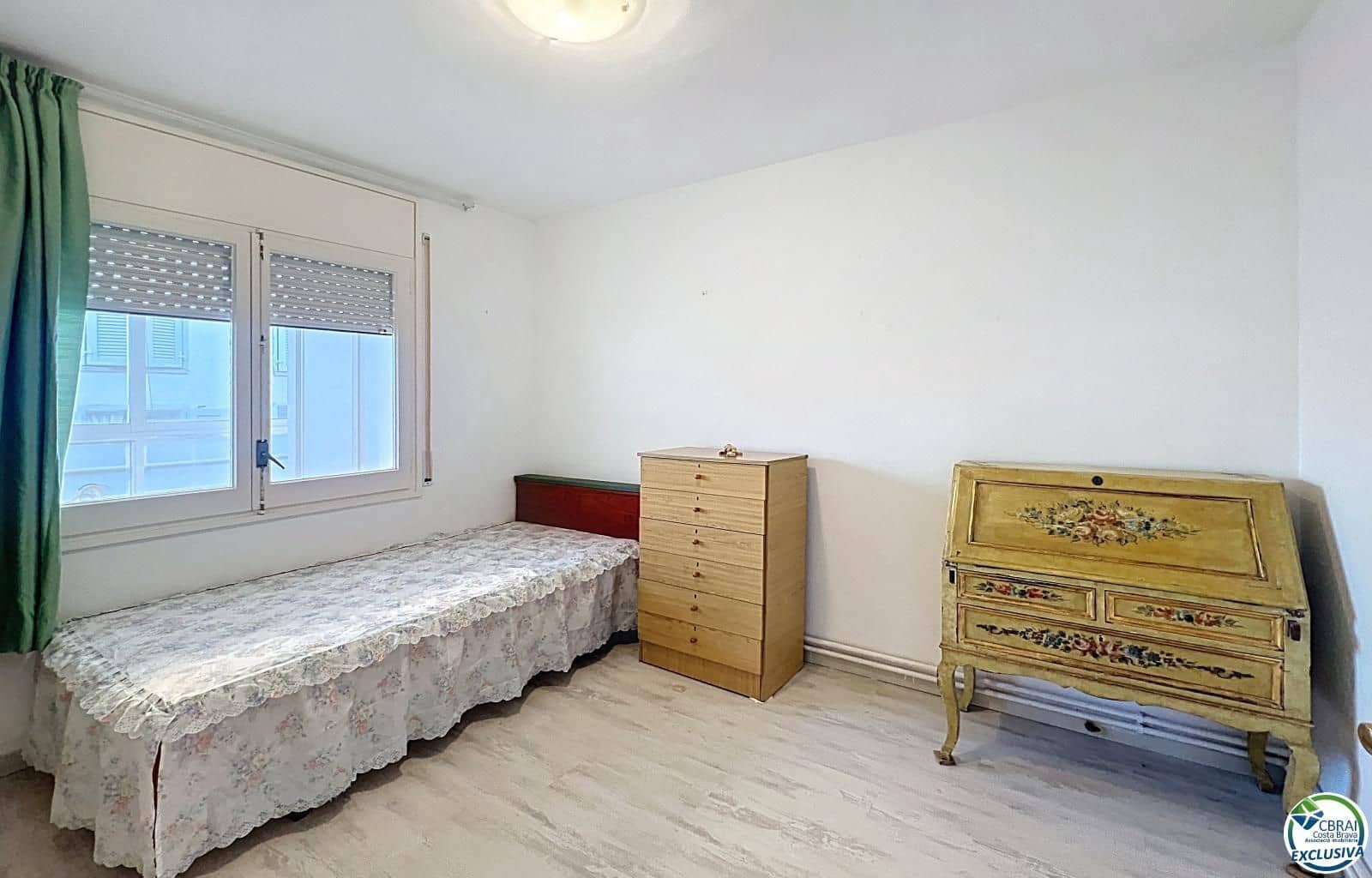 2 soveværelse Lejlighed til salg i Roses - € 185.000 (Ref: 9438129)