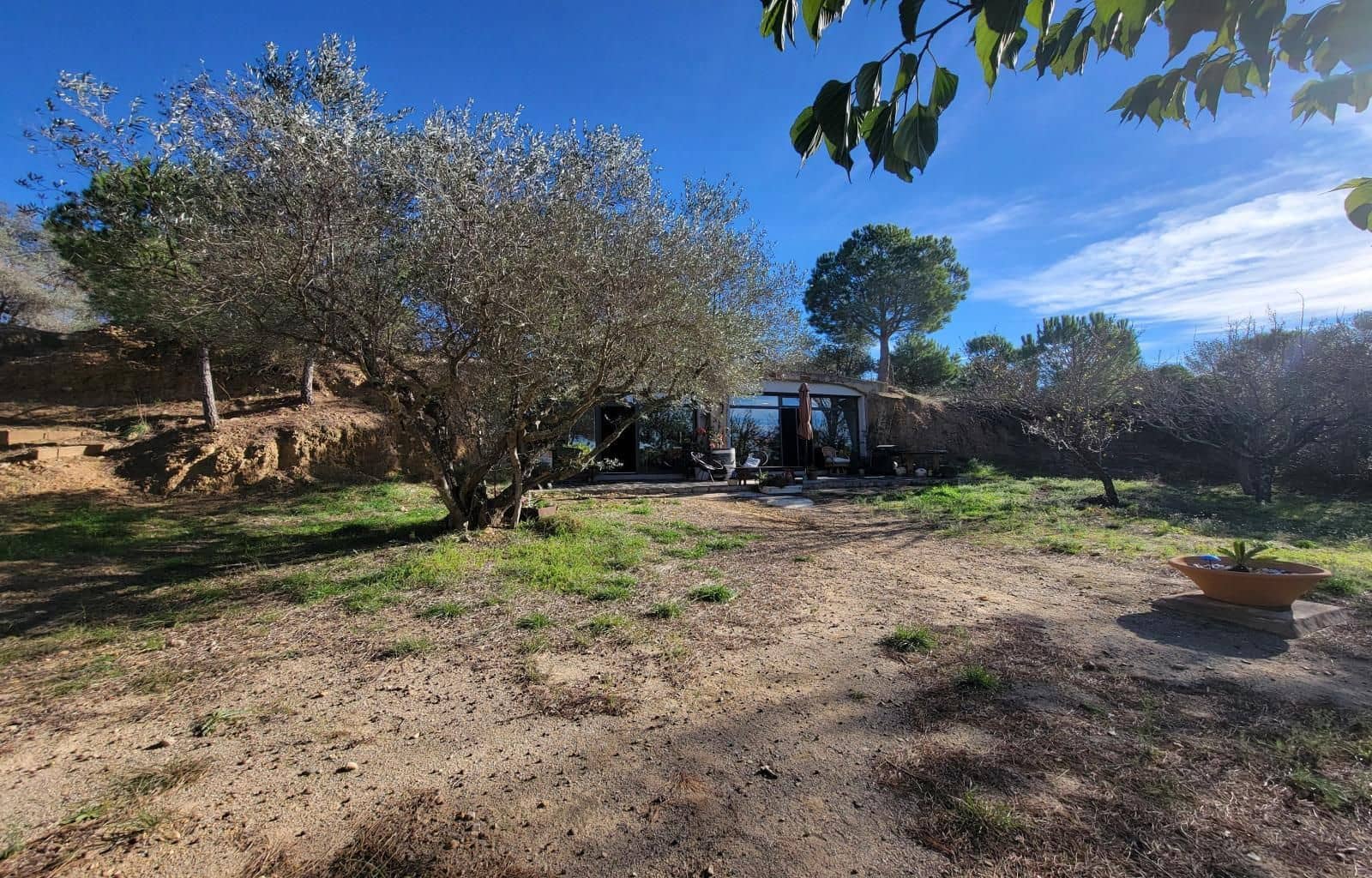 Tomt till salu i Peralada - 320 000 € (Ref: 9449564)