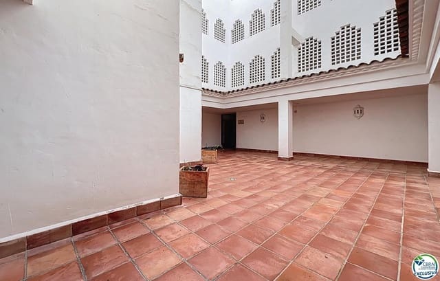 2 chambre Appartement à vendre à Santa Margarida, Roses avec piscine - 165 000 € (Ref: 9449565)