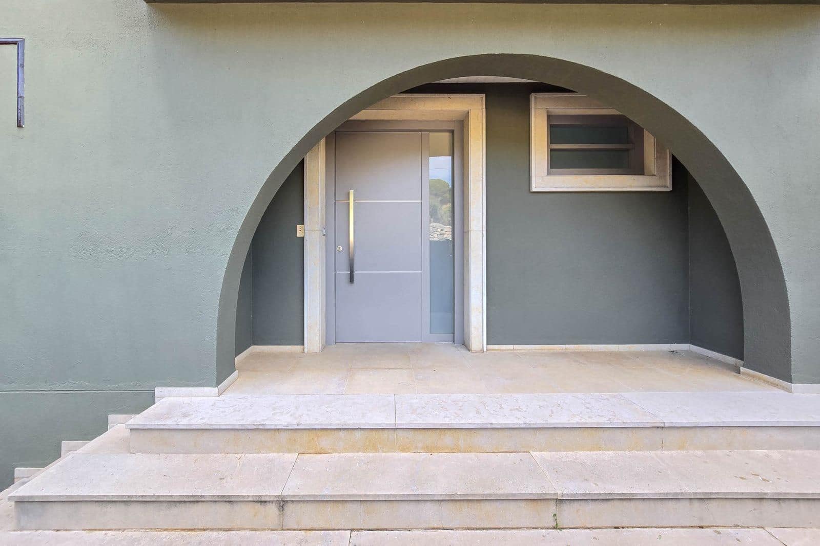 5 chambre Villa/Maison à vendre à La Jonquera avec piscine garage - 890 000 € (Ref: 9452425)