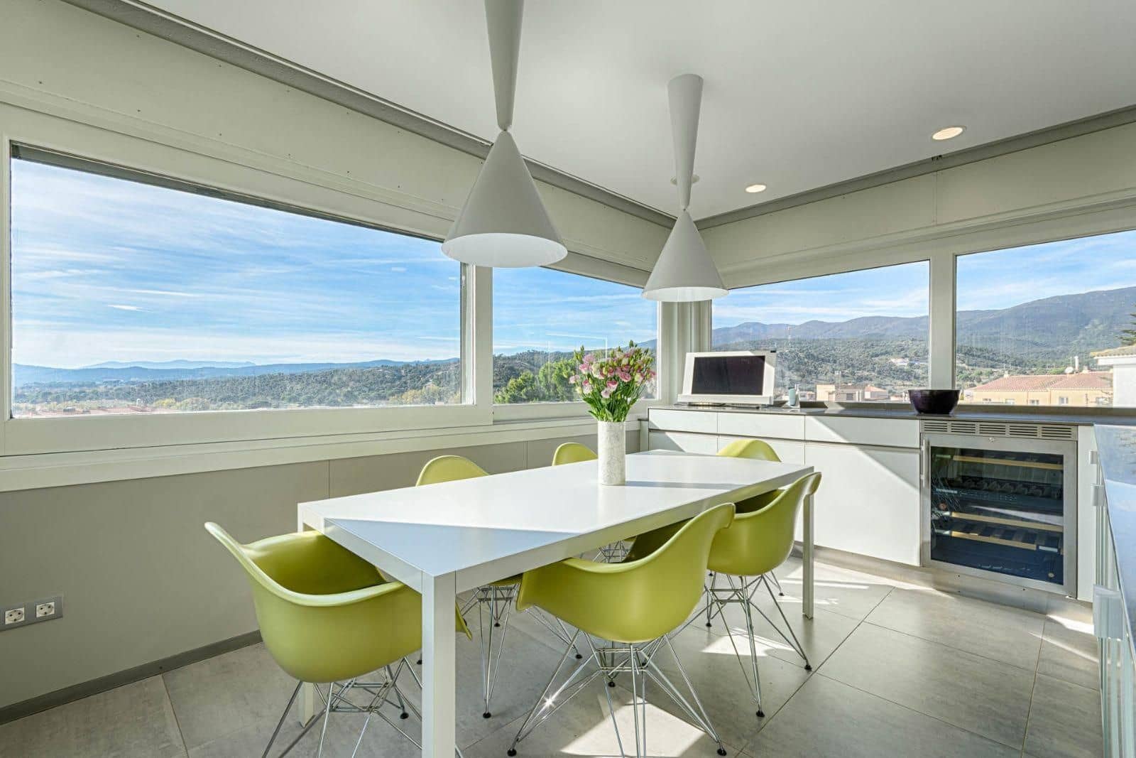 5 chambre Villa/Maison à vendre à La Jonquera avec piscine garage - 890 000 € (Ref: 9452425)