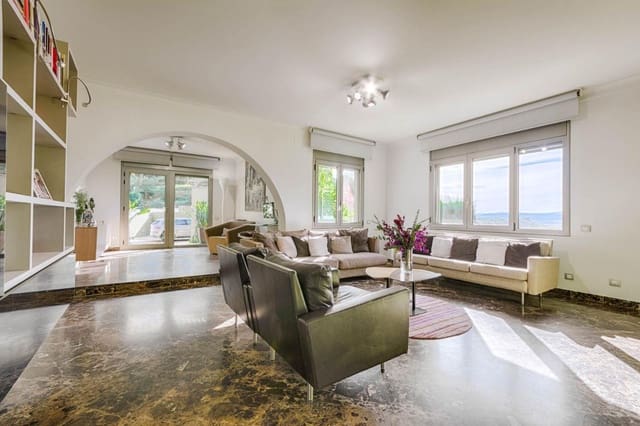 5 bedroom Villa for sale in La Jonquera with pool garage - € 890,000 (Ref: 9452425)