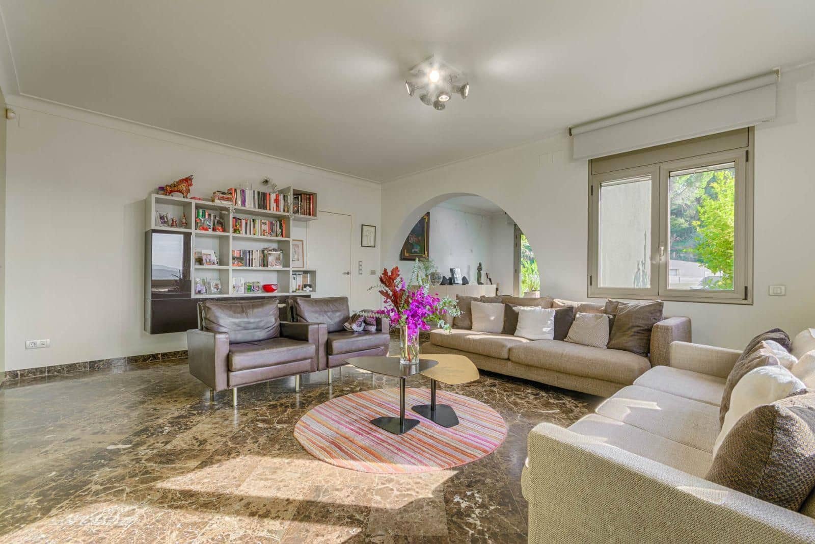 5 chambre Villa/Maison à vendre à La Jonquera avec piscine garage - 890 000 € (Ref: 9452425)