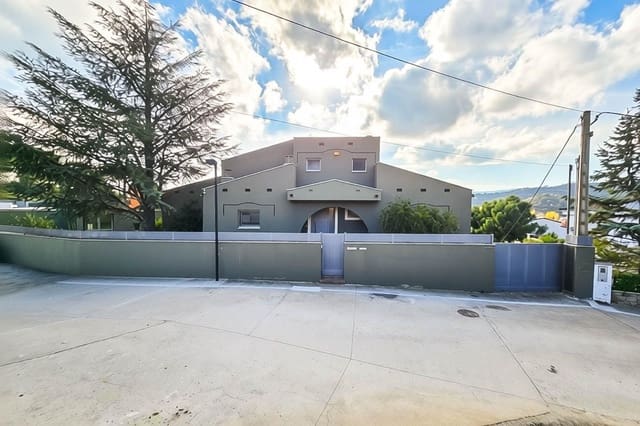 5 bedroom Villa for sale in La Jonquera with pool garage - € 890,000 (Ref: 9452425)