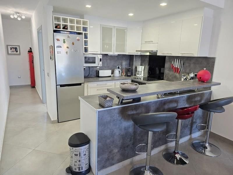 2 soveværelse Lejlighed til salg i Empuriabrava med swimmingpool garage - € 249.000 (Ref: 9458422)