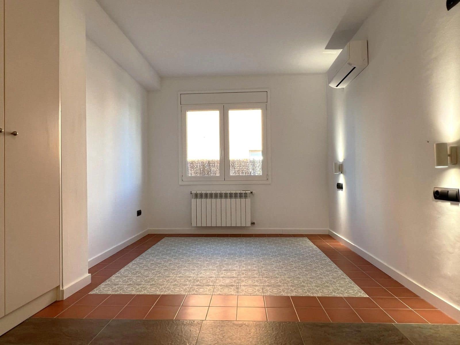 4 bedroom Villa for sale in Sant Pere Pescador with pool garage - € 495,000 (Ref: 9466098)