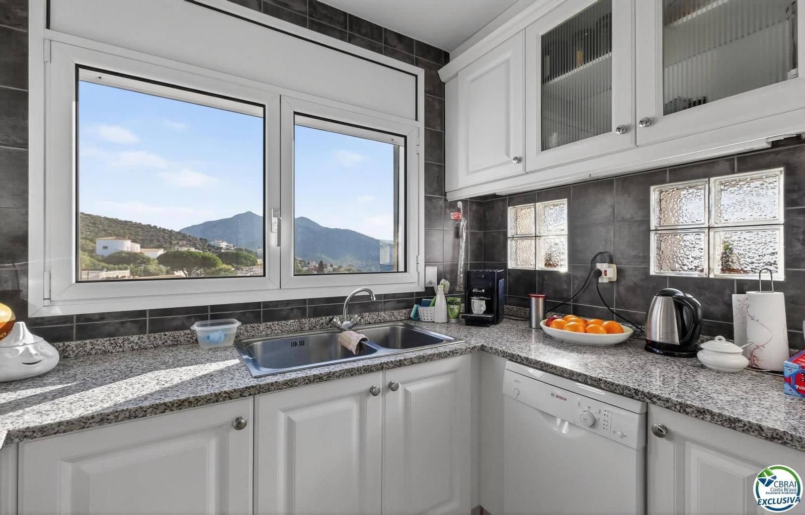 Chalet de 3 habitaciones en El Mas Fumats en venta con garaje - 375.000 € (Ref: 9479280)