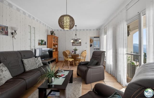 Chalet de 3 habitaciones en El Mas Fumats, Roses en venta con garaje - 375.000 € (Ref: 9479280)