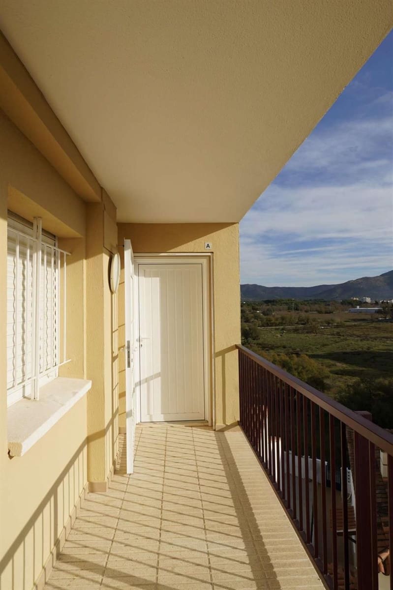 1 bedroom Flat for sale in Santa Margarida - € 146,000 (Ref: 9481376)