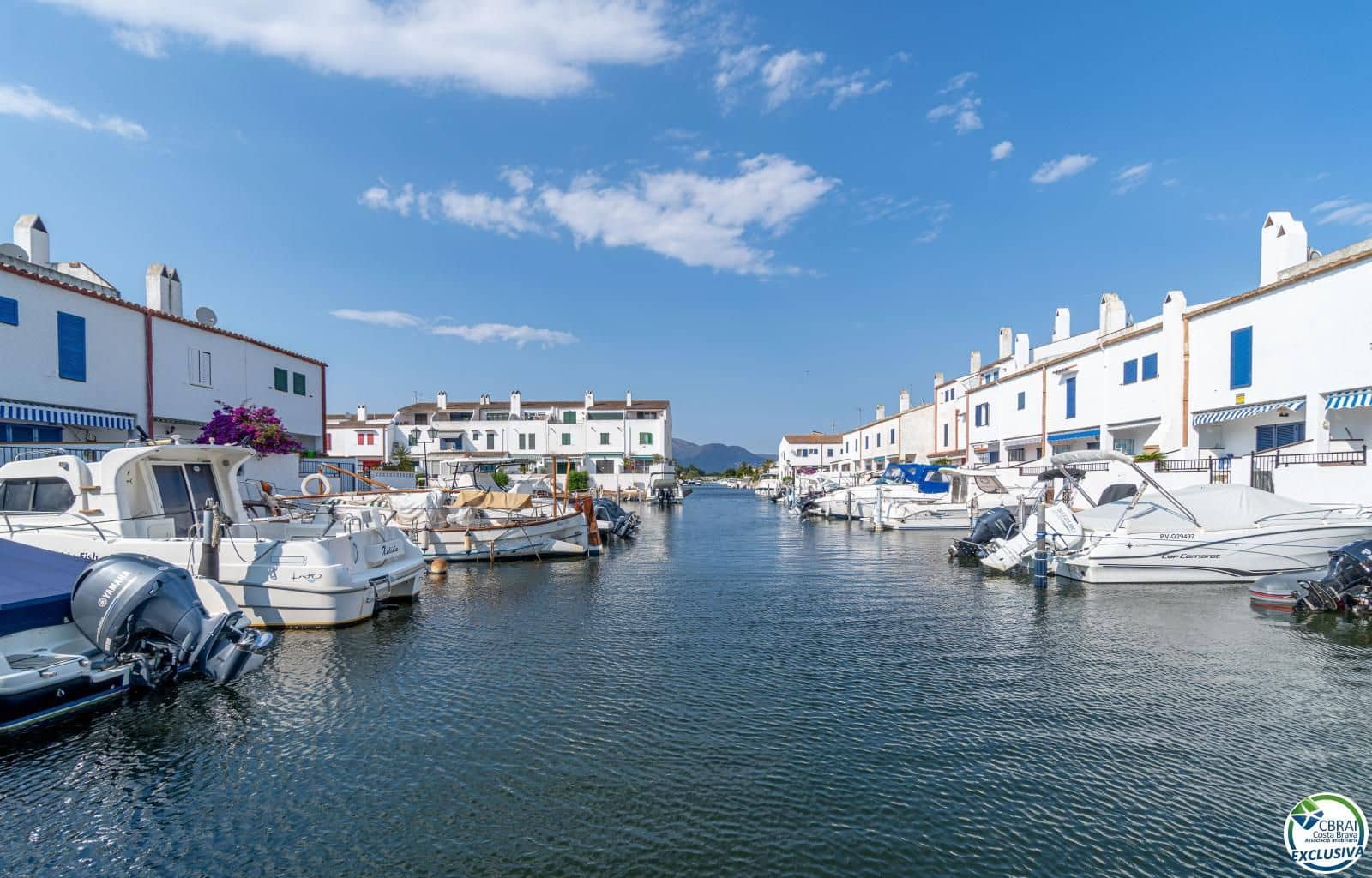 4 soveværelse Villa til salg i Empuriabrava med garage - € 455.000 (Ref: 9495470)