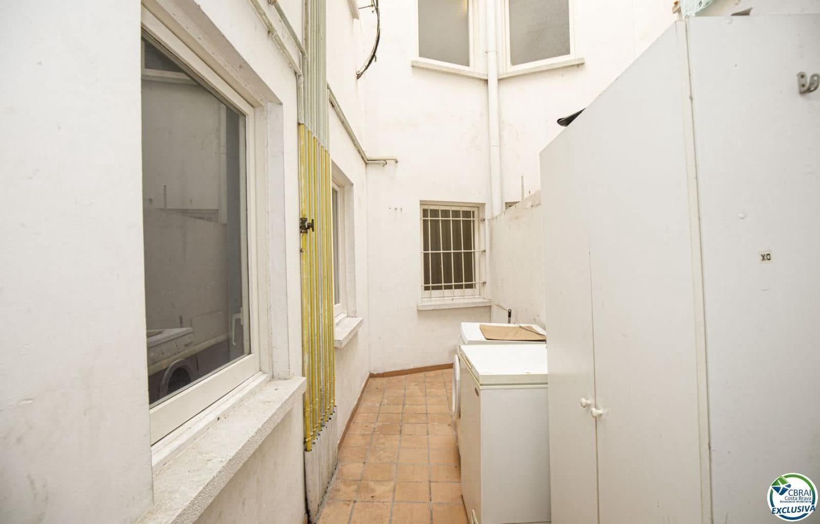 3 slaapkamer Flat te koop in Figueres - € 144.000 (Ref: 9510361)