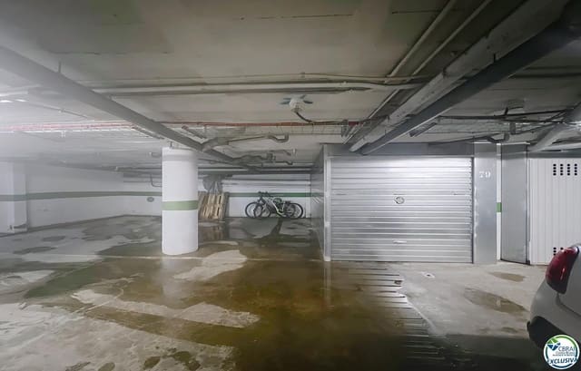 Garasje til salgs i Empuriabrava, Castelló d'Empúries - € 37 500 (Ref: 9516300)