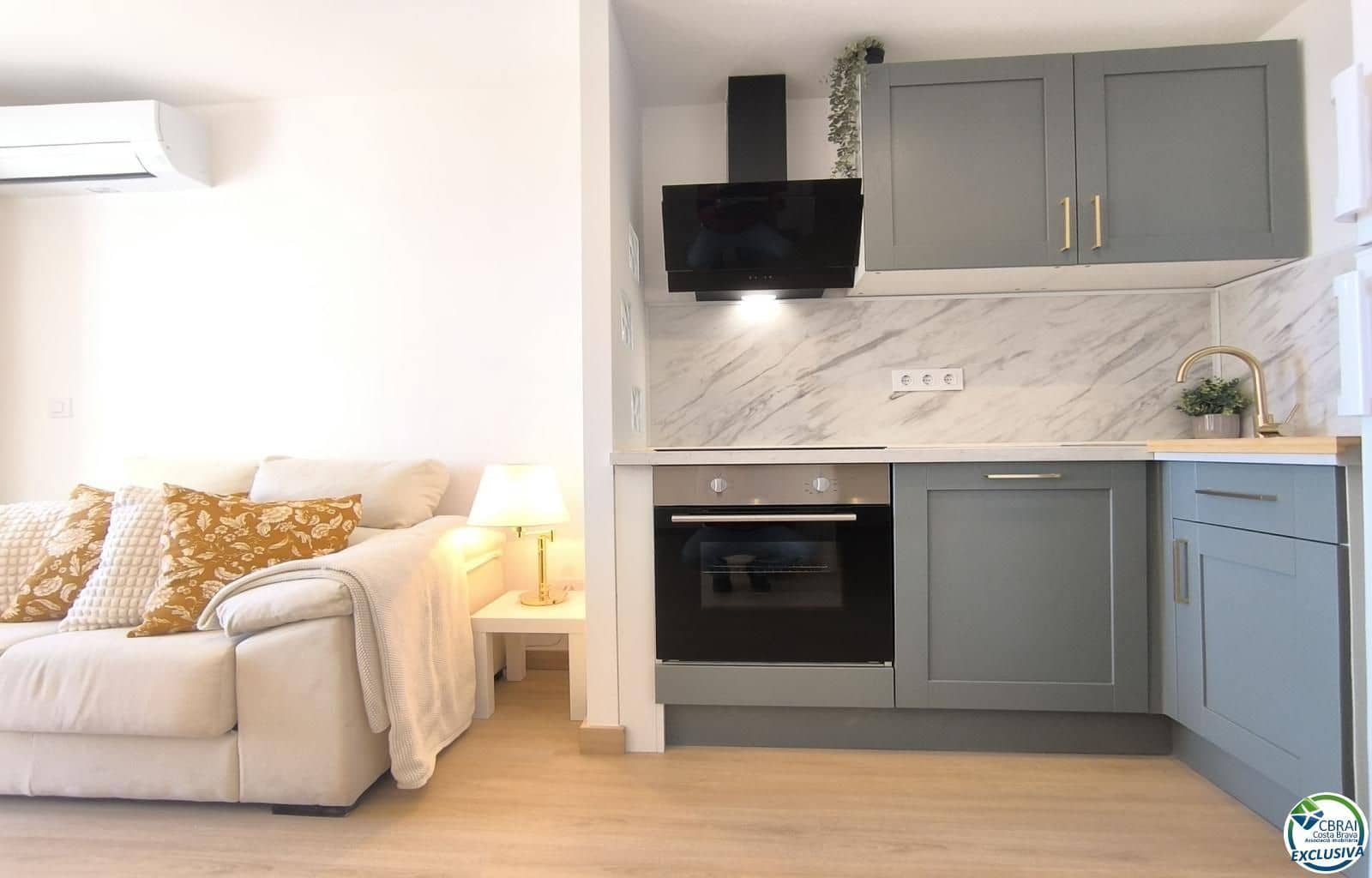 2 bedroom Flat for sale in Empuriabrava - € 175,000 (Ref: 9516301)