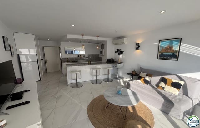 1 soveværelse Lejlighed til salg i Roses - € 215.000 (Ref: 9519141)