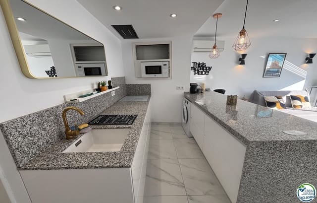 1 soveværelse Lejlighed til salg i Roses - € 215.000 (Ref: 9519141)