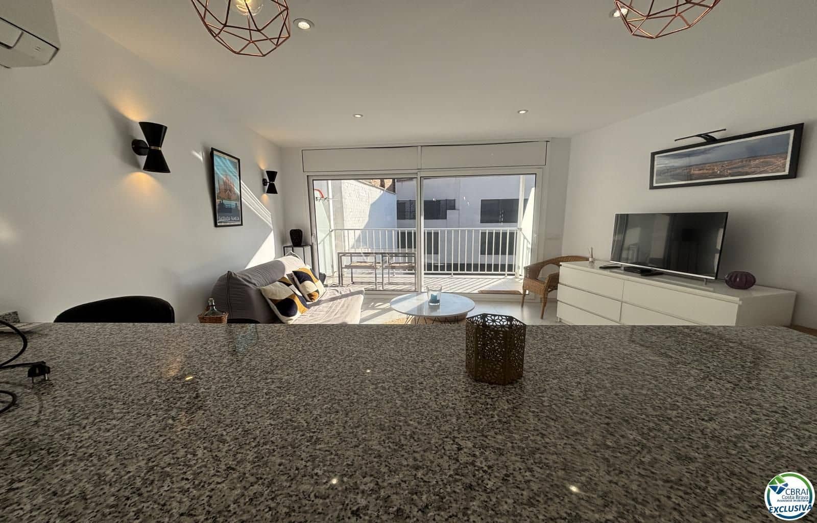 1 bedroom Flat for sale in Roses - € 215,000 (Ref: 9519141)