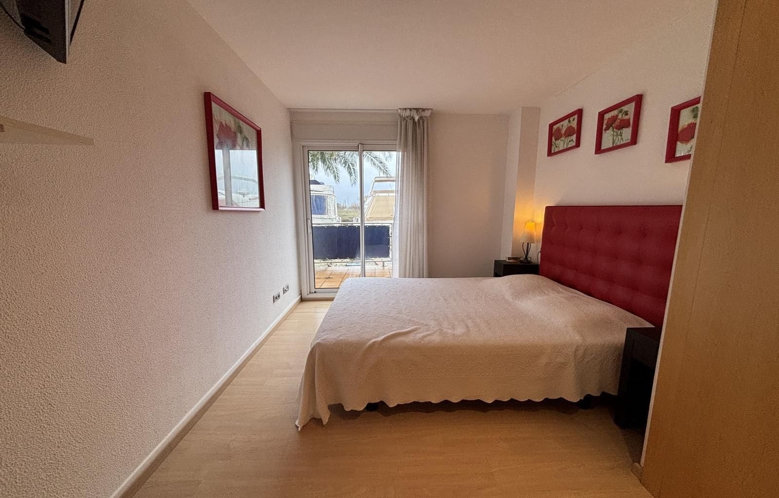 3 sypialnia Mieszkanie na sprzedaż w Santa Margarida z basenem garażem - 390 000 € (Ref: 9524706)