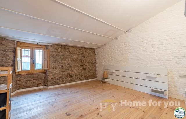 2 soveværelse Byhus til salg i Castelló d'Empúries - € 129.000 (Ref: 9528418)