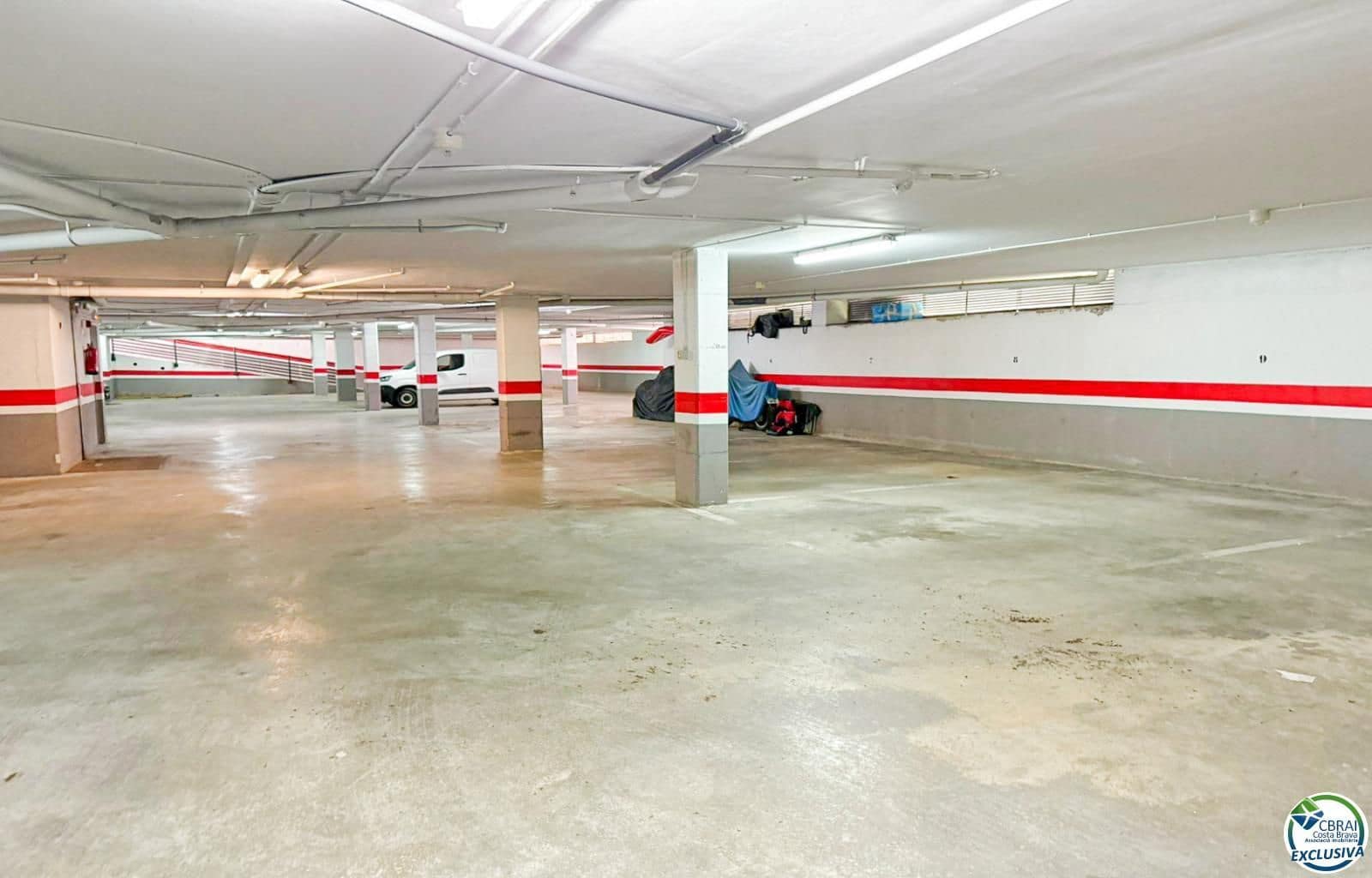 3 bedroom Flat for sale in Figueres with pool garage - € 275,000 (Ref: 9534075)