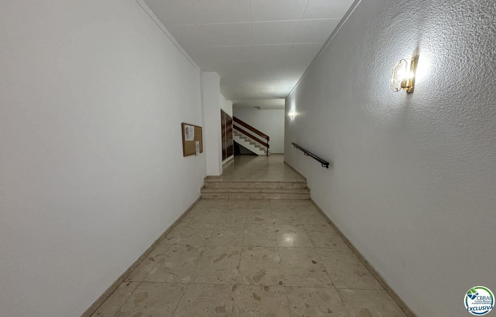 3 Zimmer Wohnung zu verkaufen in Roses - 285.000 € (Ref: 9534859)