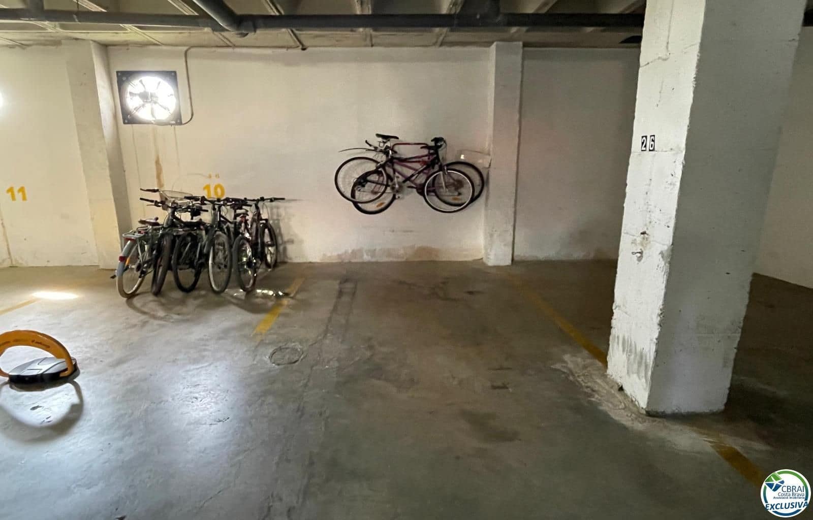 3 makuuhuone Asunto myytävänä paikassa Santa Margarida mukana uima-altaan 
autotalli - 225 000 € (Ref: 9548629)