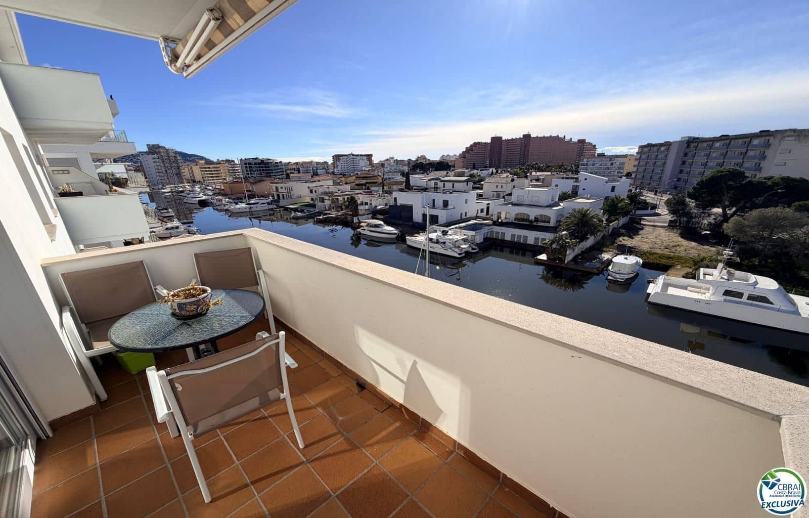 3 makuuhuone Asunto myytävänä paikassa Santa Margarida mukana uima-altaan 
autotalli - 225 000 € (Ref: 9548629)