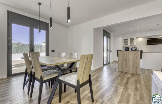 4 sovrum Villa till salu i Cistella med pool garage - 730 000 € (Ref: 9548630)