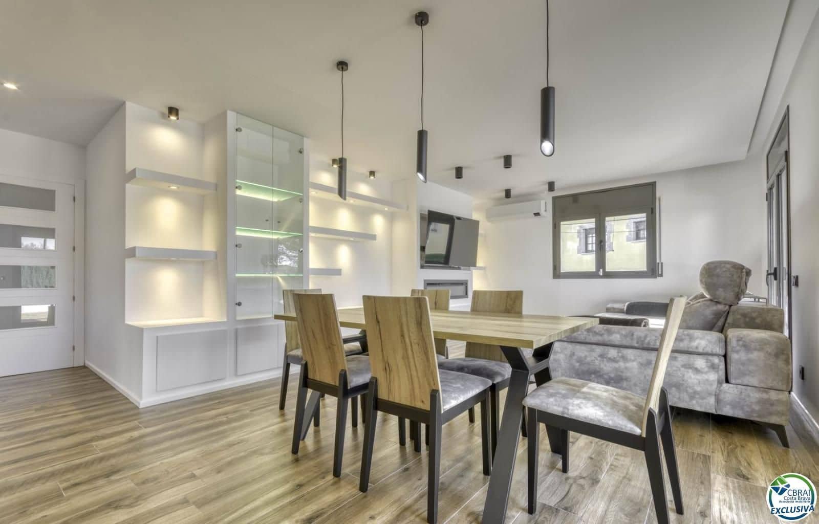 4 bedroom Villa for sale in Cistella with pool garage - € 730,000 (Ref: 9548630)