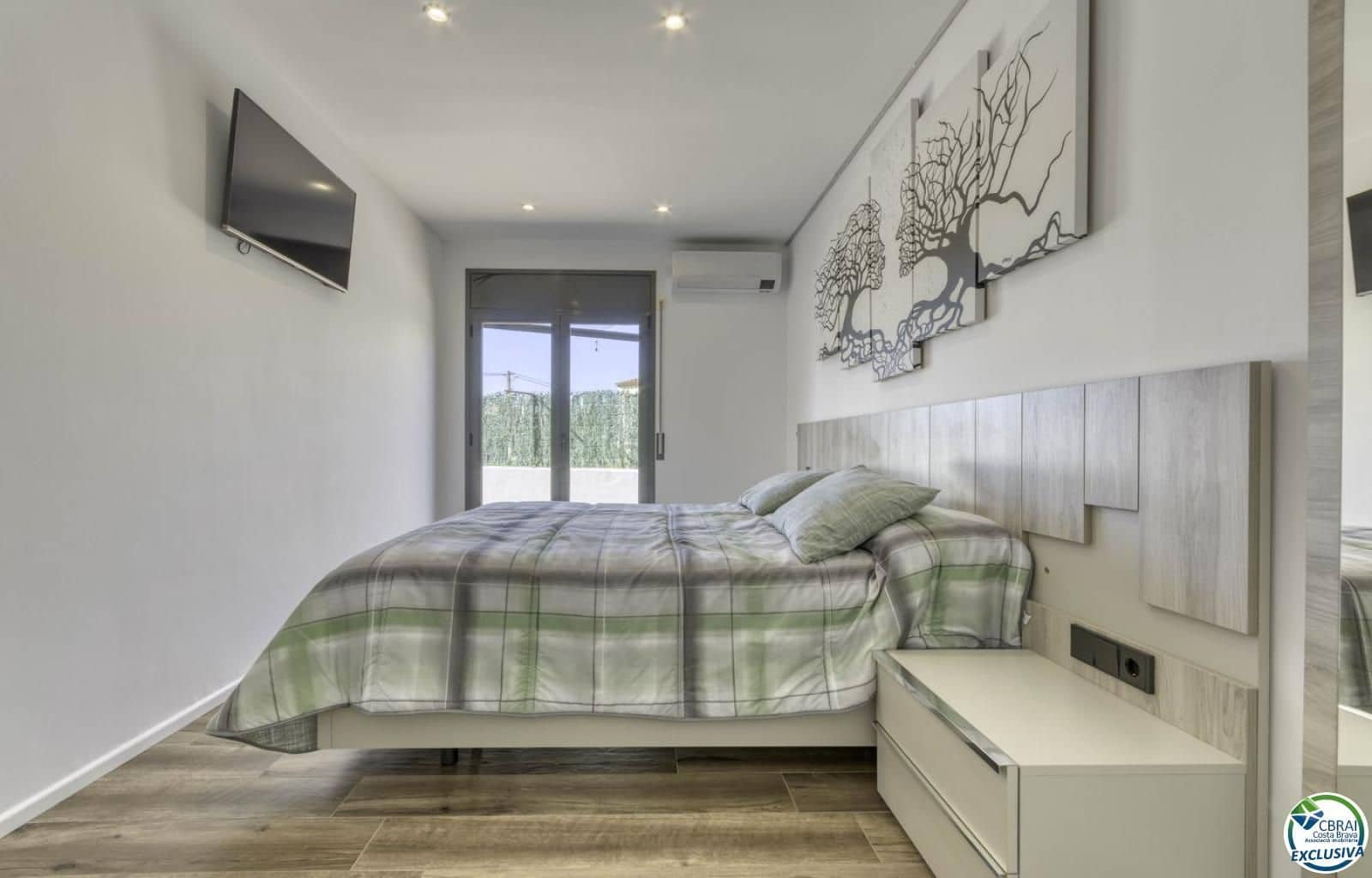 4 bedroom Villa for sale in Cistella with pool garage - € 730,000 (Ref: 9548630)