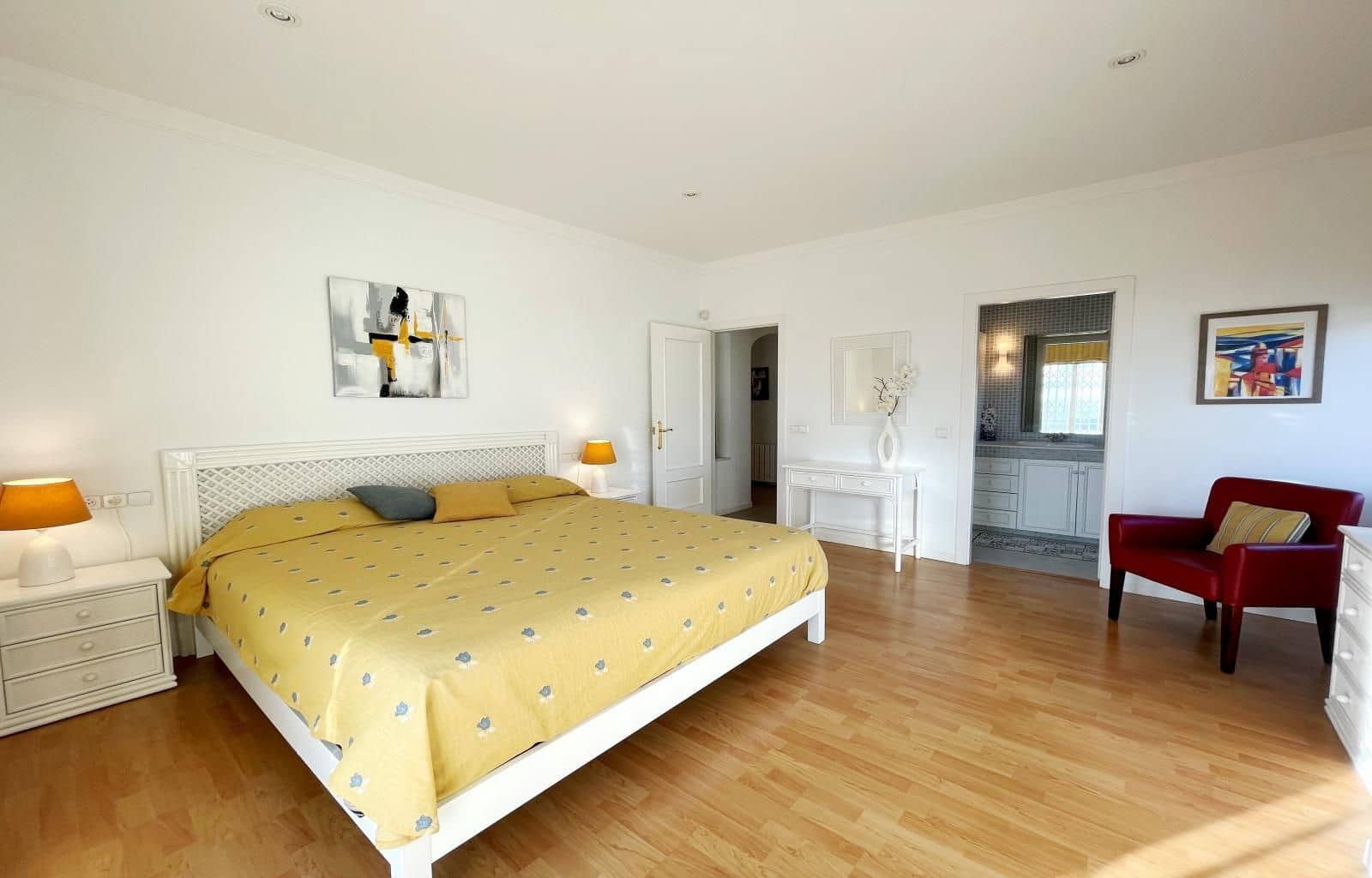 4 soveværelse Villa til salg i El Mas Fumats med swimmingpool garage - € 799.000 (Ref: 9569541)