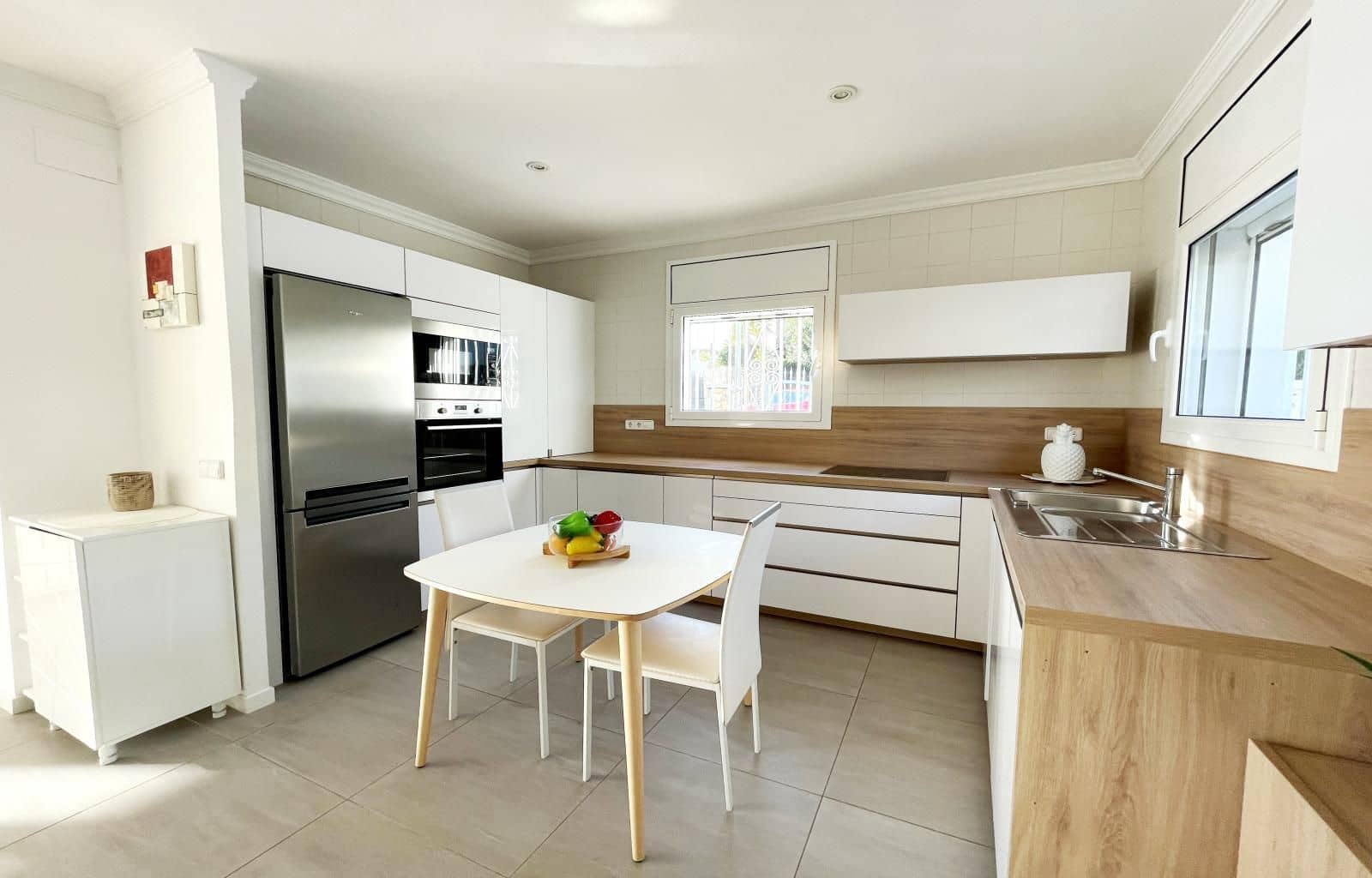 4 soveværelse Villa til salg i El Mas Fumats med swimmingpool garage - € 799.000 (Ref: 9569541)