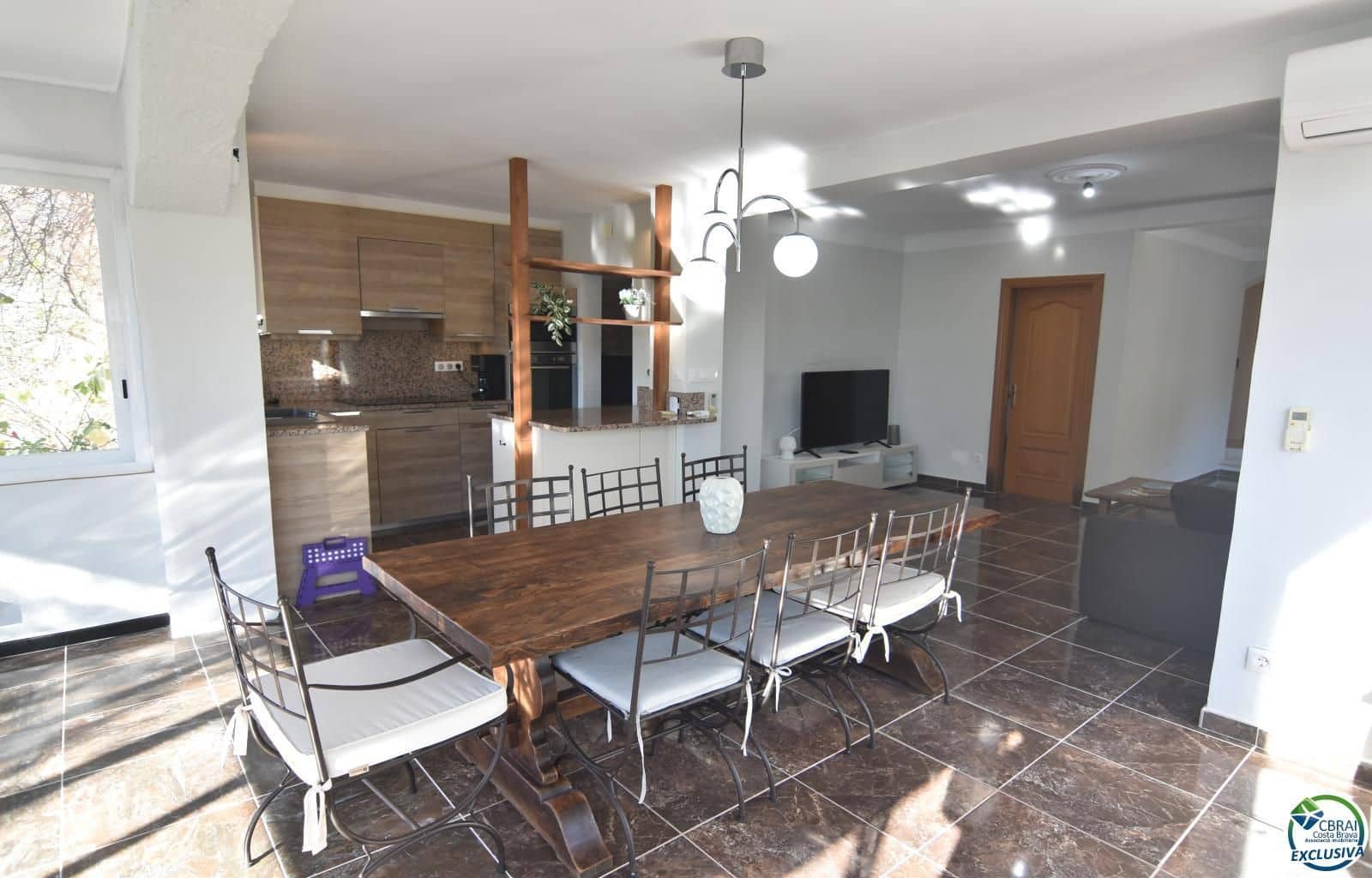 3 slaapkamer Villa te koop in Roses - € 395.000 (Ref: 9569542)