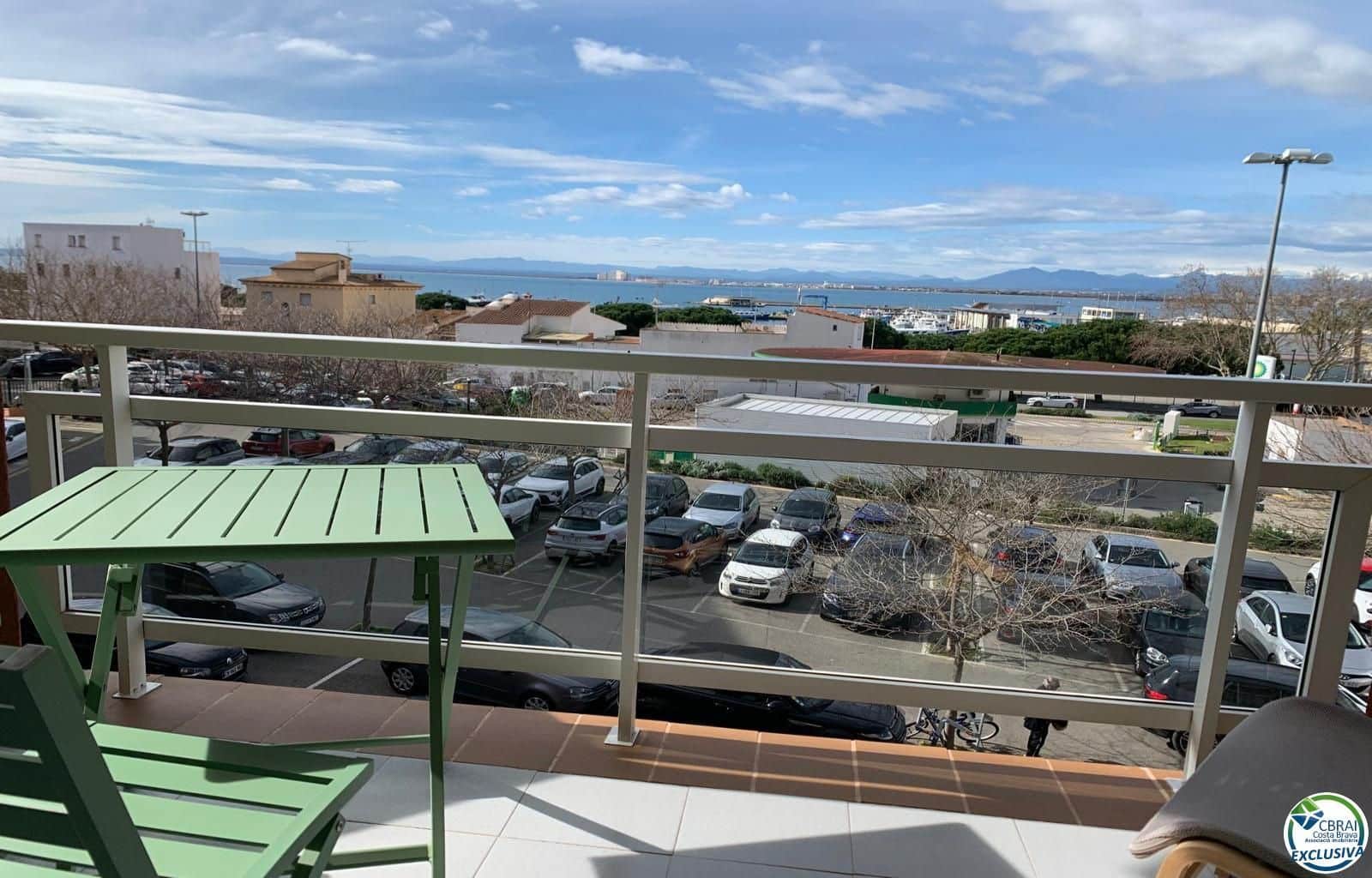 2 bedroom Flat for sale in Roses - € 265,000 (Ref: 9591666)