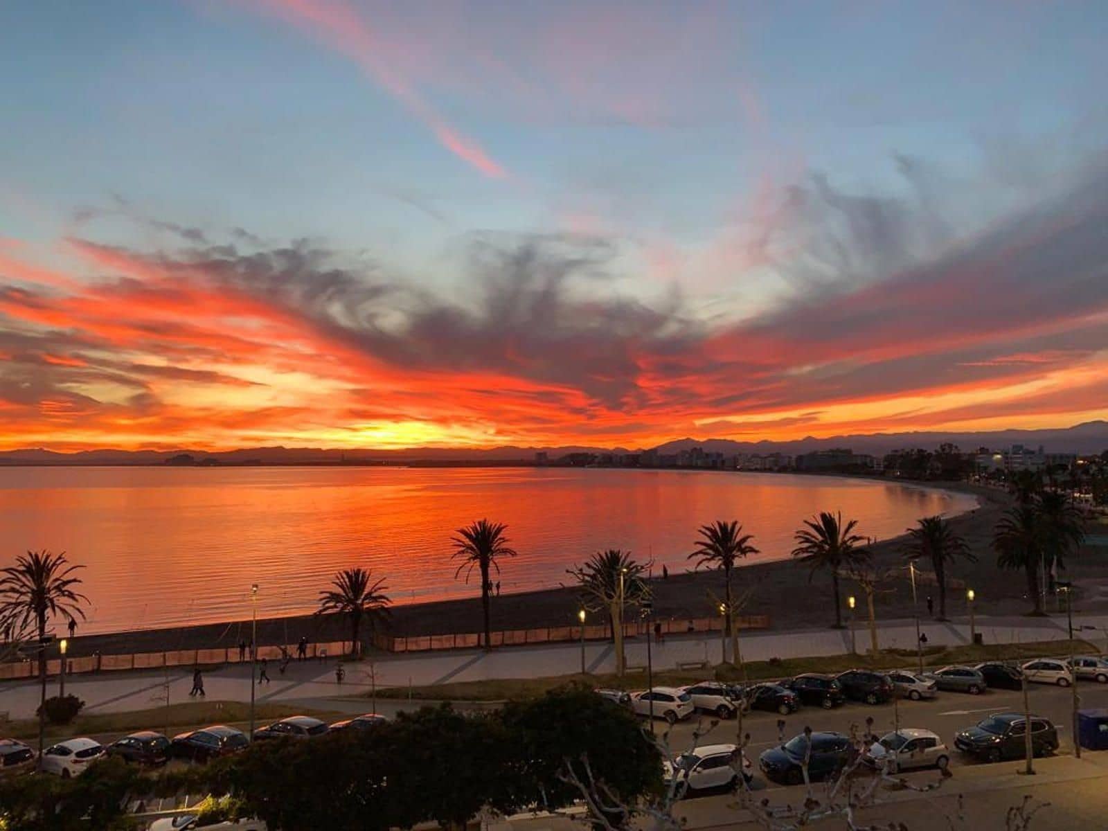 Piso de 2 habitaciones en Roses en venta con garaje - 175.000 € (Ref: 9605534)