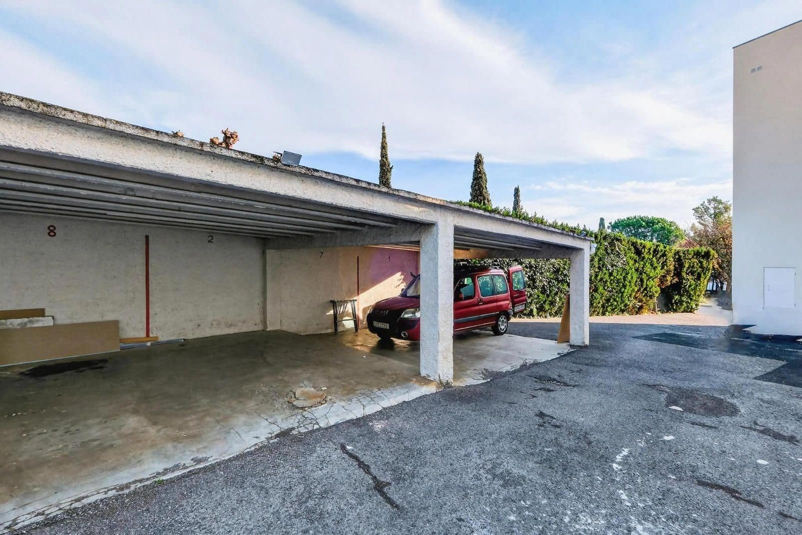 Piso de 2 habitaciones en Roses en venta con garaje - 175.000 € (Ref: 9605534)