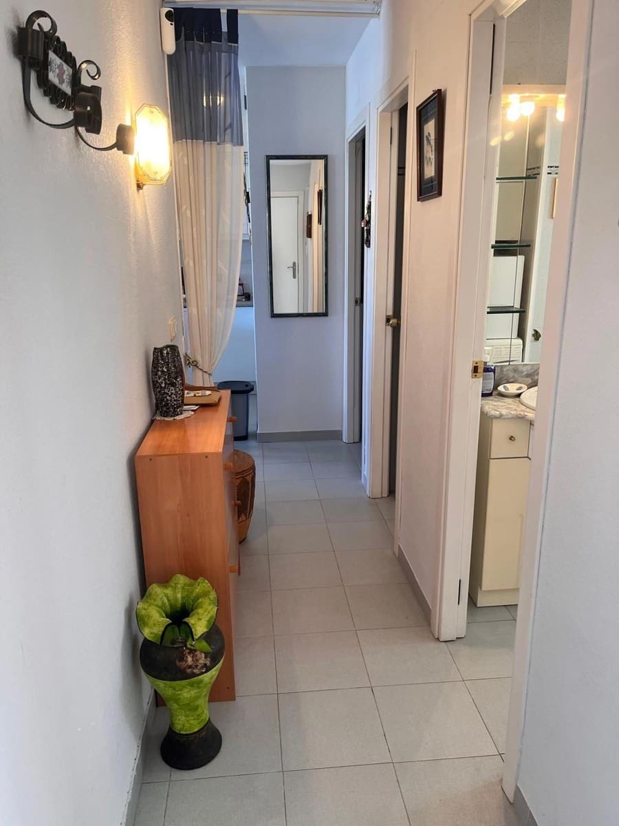 2 soveværelse Lejlighed til salg i Roses med garage - € 285.000 (Ref: 9610027)