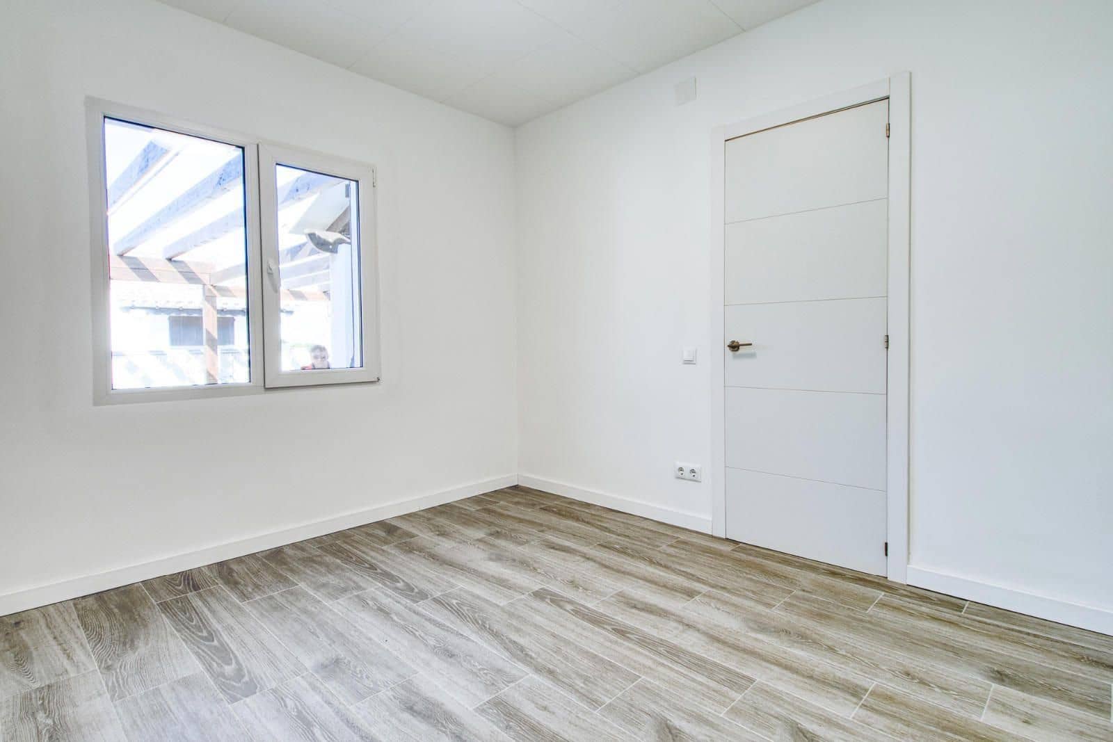 2 sypialnia Willa na sprzedaż w Empuriabrava - 339 000 € (Ref: 9610028)