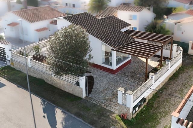 2 sypialnia Willa na sprzedaż w Empuriabrava, Castelló d'Empúries - 339 000 € (Ref: 9610028)
