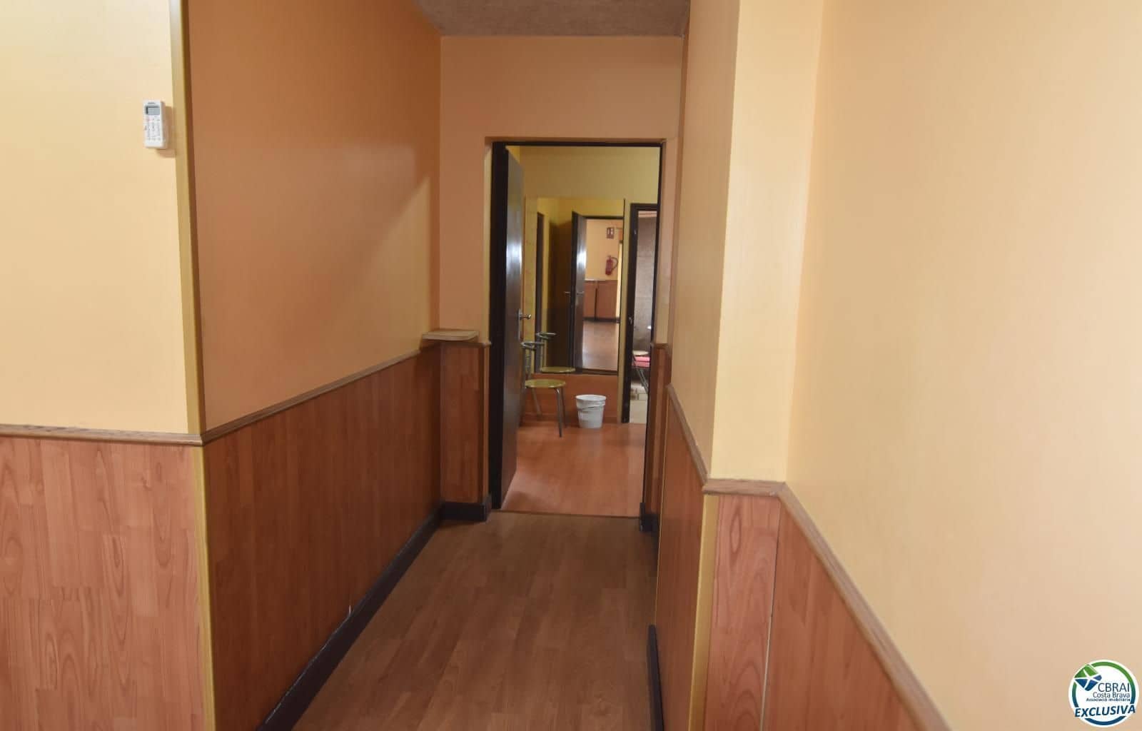 Local Comercial en Roses en venta - 140.000 € (Ref: 9642839)