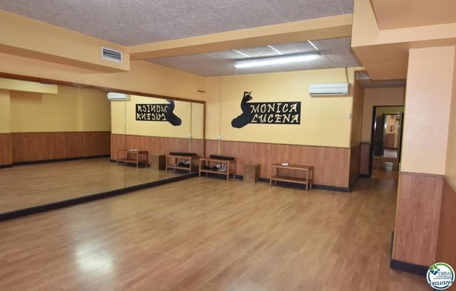 Local Comercial en Roses en venta - 140.000 € (Ref: 9642839)