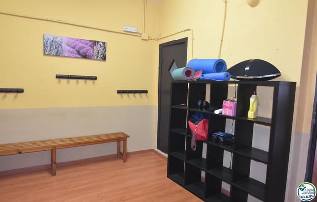 Local Comercial en Roses en venta - 140.000 € (Ref: 9642839)