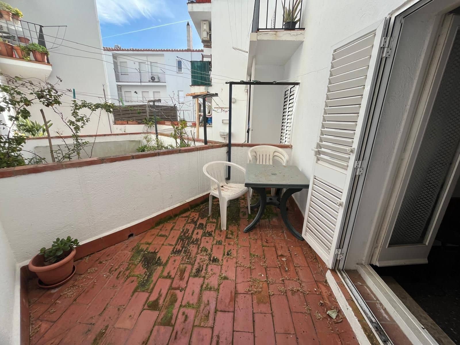 2 bedroom Flat for sale in Cadaques - € 500,000 (Ref: 9649920)