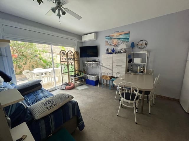 Piso de 2 habitaciones en Roses en venta - 300.000 € (Ref: 9649921)