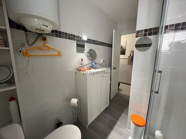 Piso de 2 habitaciones en Roses en venta - 300.000 € (Ref: 9649921)