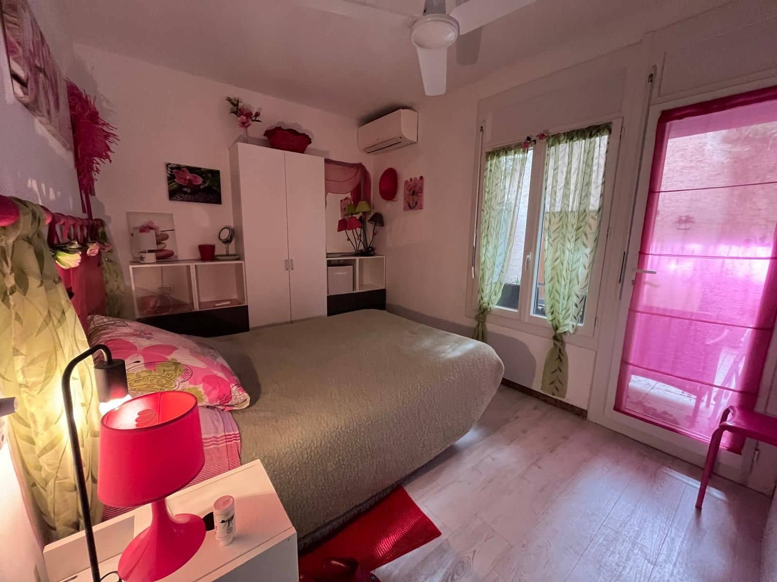 2 soveværelse Lejlighed til salg i Roses - € 300.000 (Ref: 9649921)