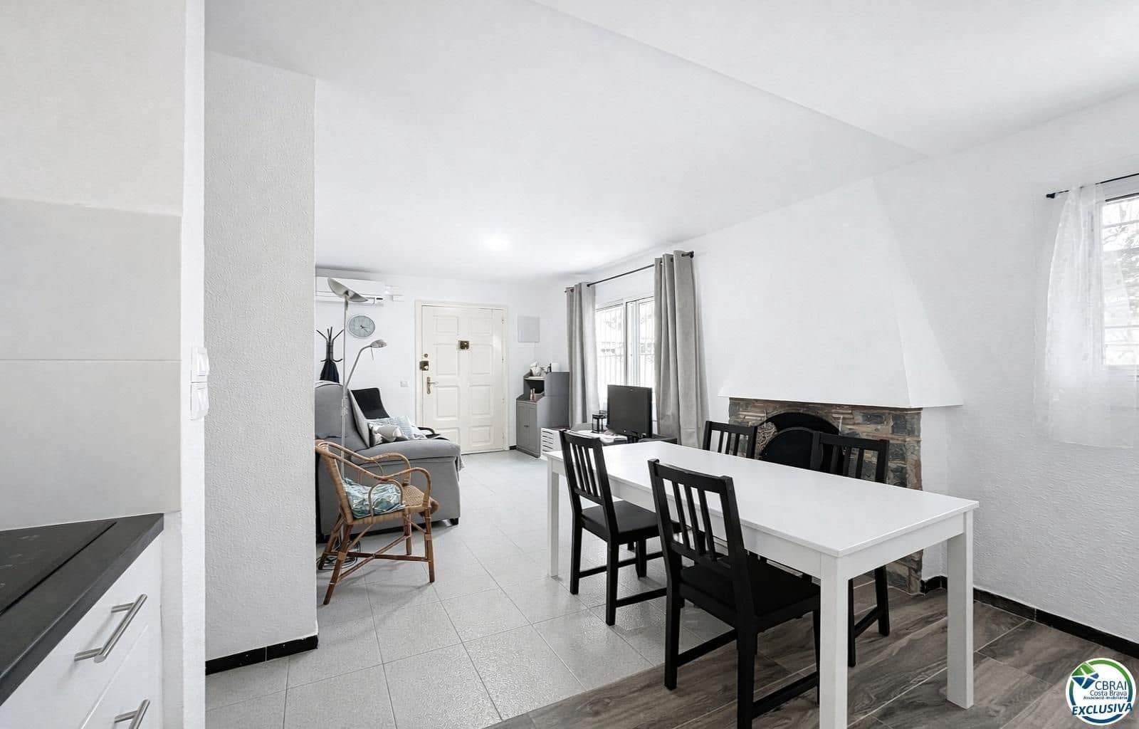 4 chambre Villa/Maison à vendre à Empuriabrava avec garage - 369 000 € (Ref: 9649923)