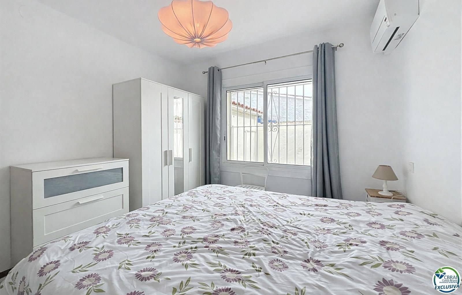 4 chambre Villa/Maison à vendre à Empuriabrava avec garage - 369 000 € (Ref: 9649923)