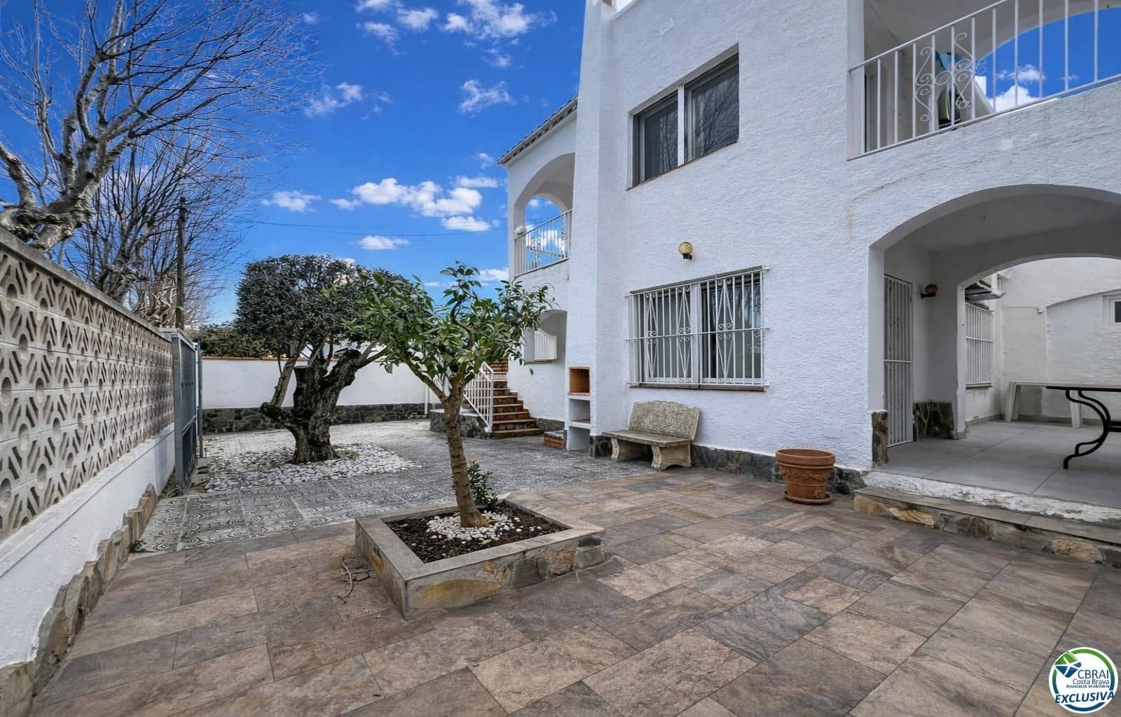 4 chambre Villa/Maison à vendre à Empuriabrava avec garage - 369 000 € (Ref: 9649923)