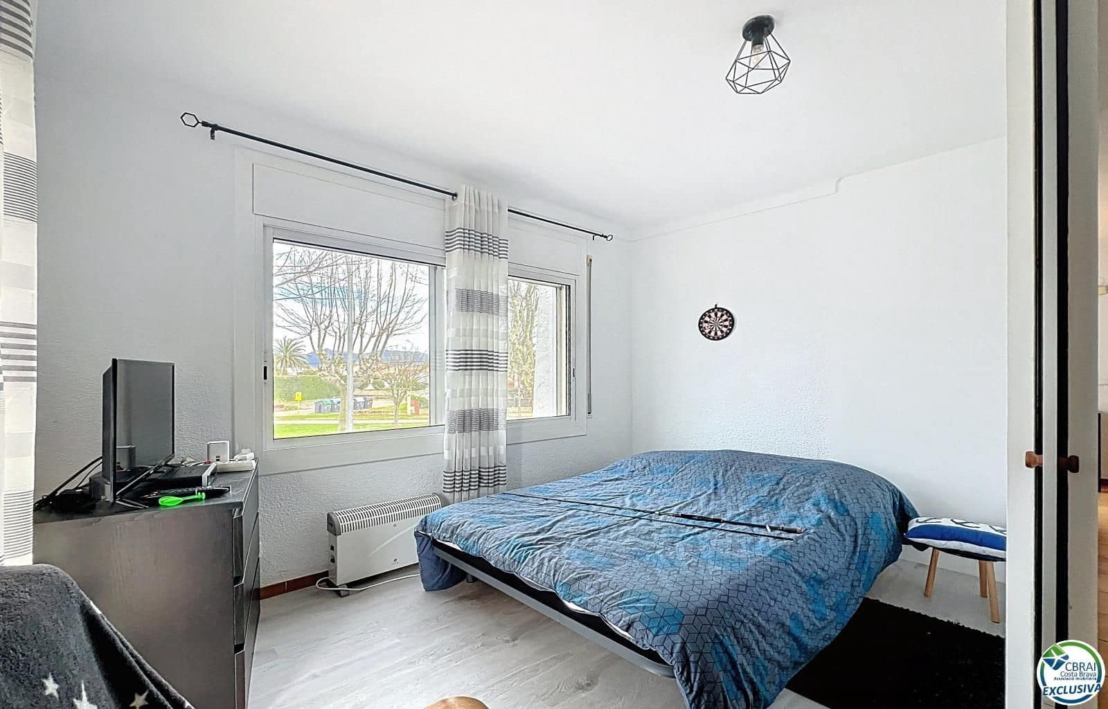 4 chambre Villa/Maison à vendre à Empuriabrava avec garage - 369 000 € (Ref: 9649923)